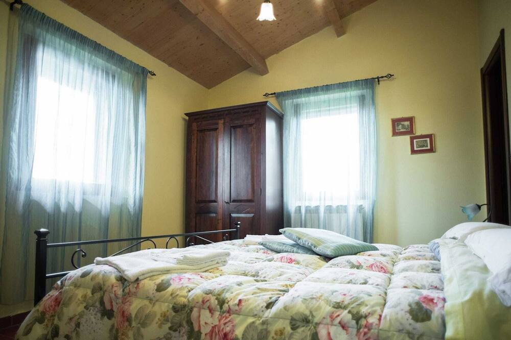 Photo of Bedroom in Paciano