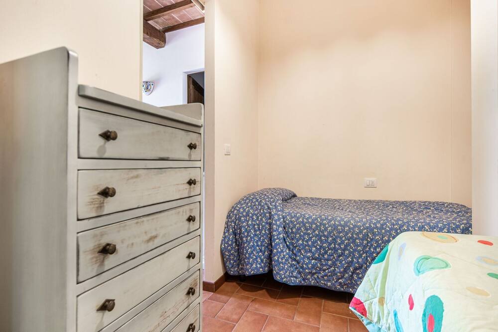 Photo of Bedroom in Torgiano