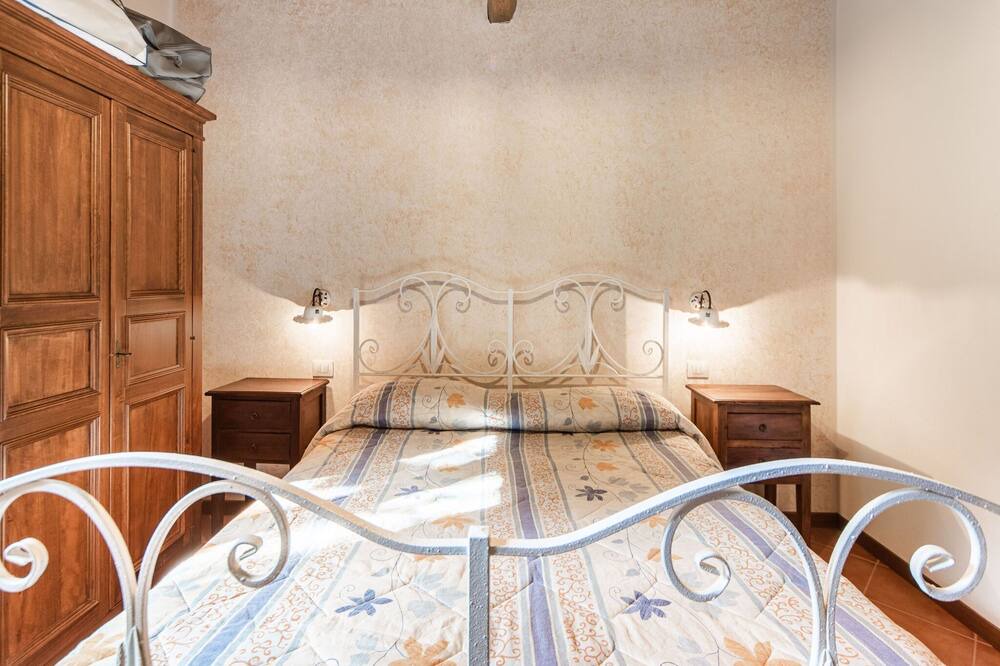 Photo of Bedroom in Torgiano
