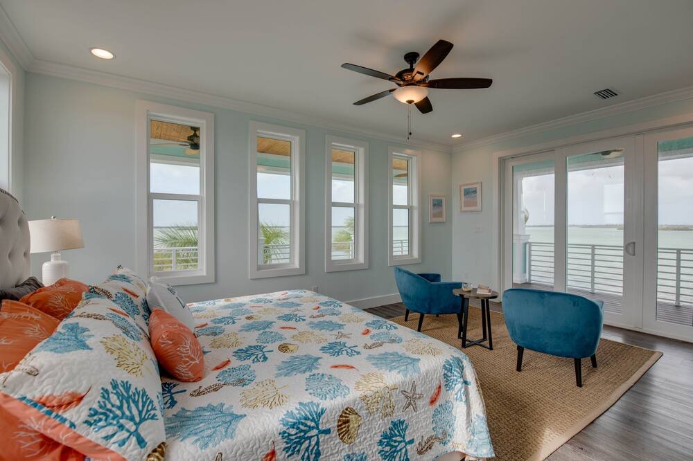 Photo of Bedroom in Sugarloaf Shores