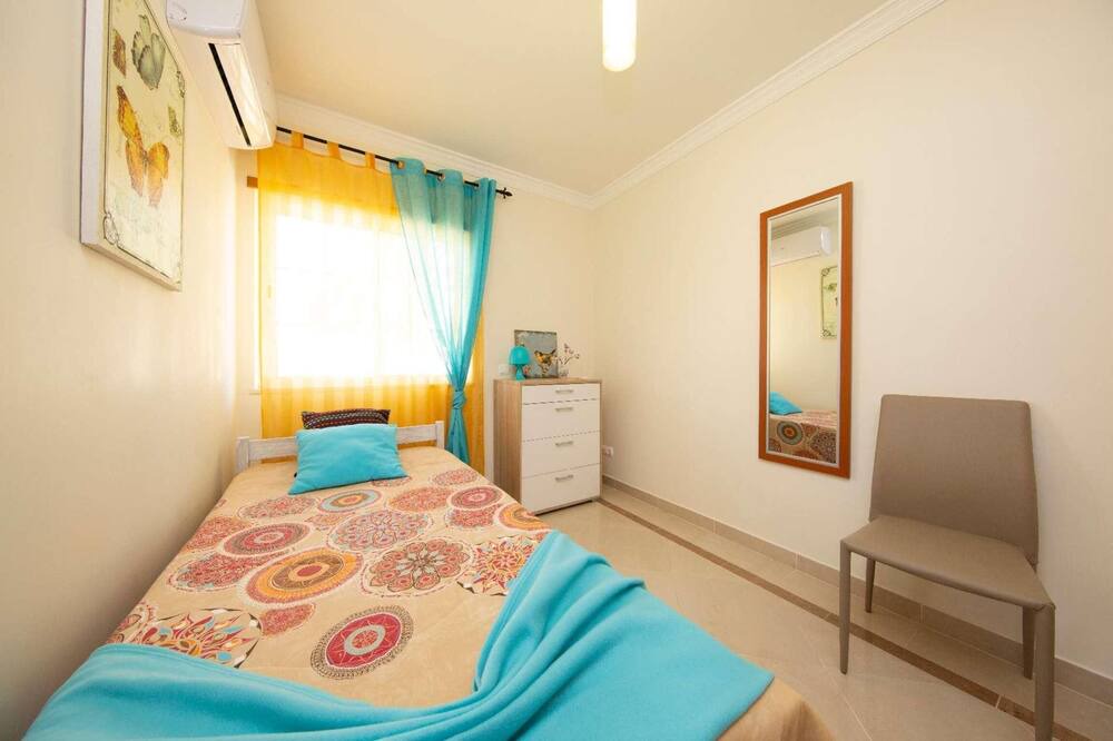 Photo of Bedroom in Correeira