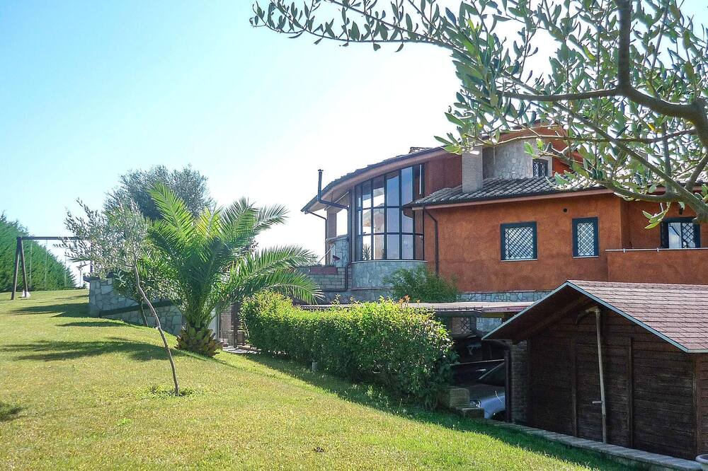 Photo of Outdoor in Castelnuovo di Porto