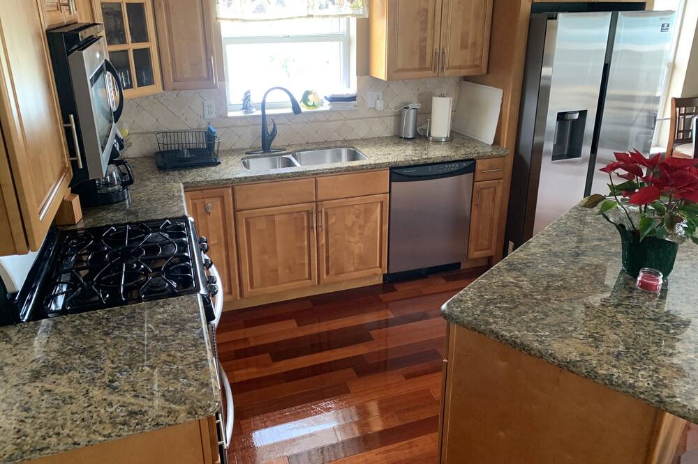 Photo of Kitchen in Geiger Key