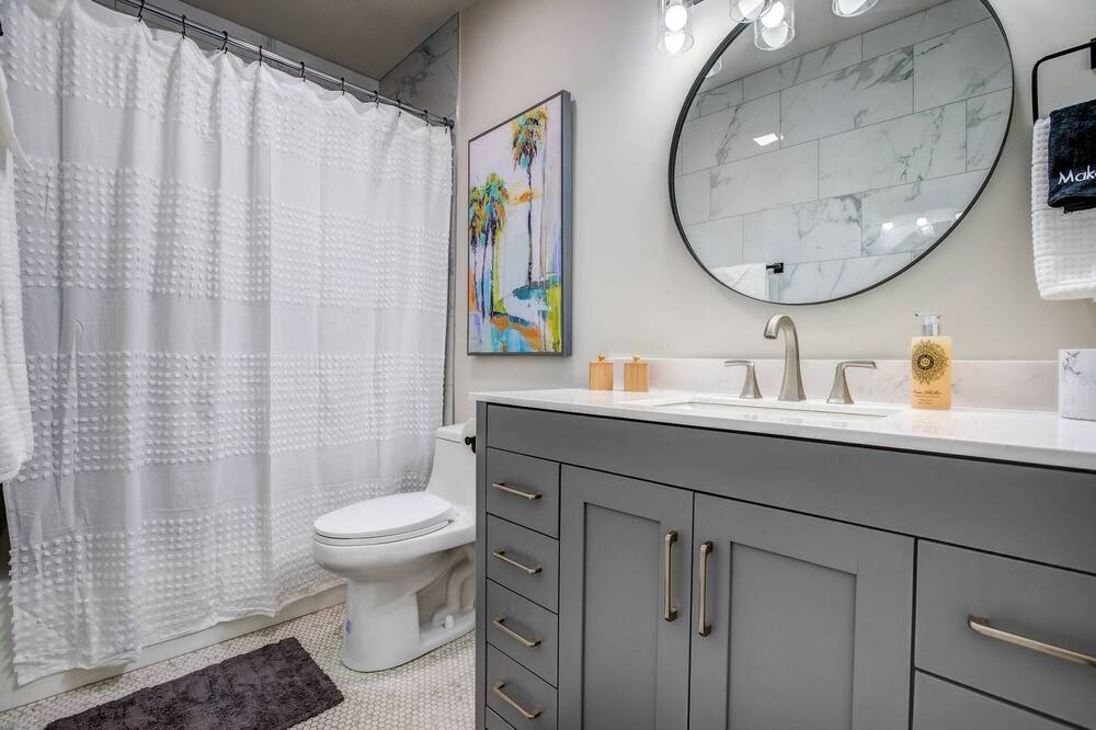 Photo of Bathroom in Big Coppitt Key