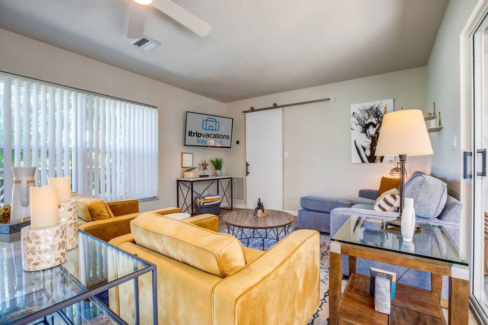 Photo of Bedroom in Big Coppitt Key