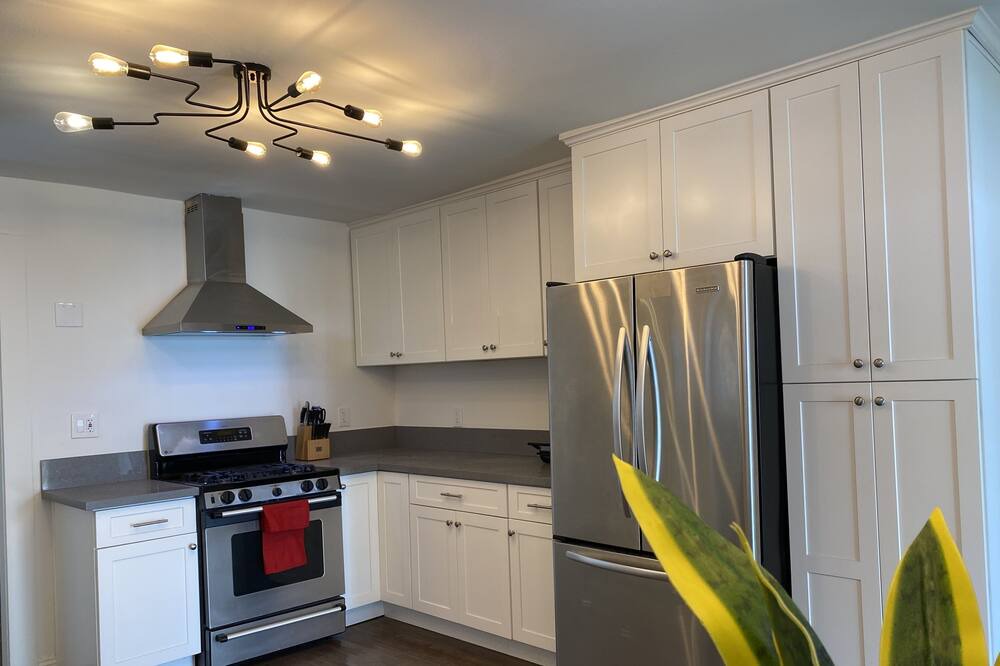 Photo of Kitchen in Beverly Grove