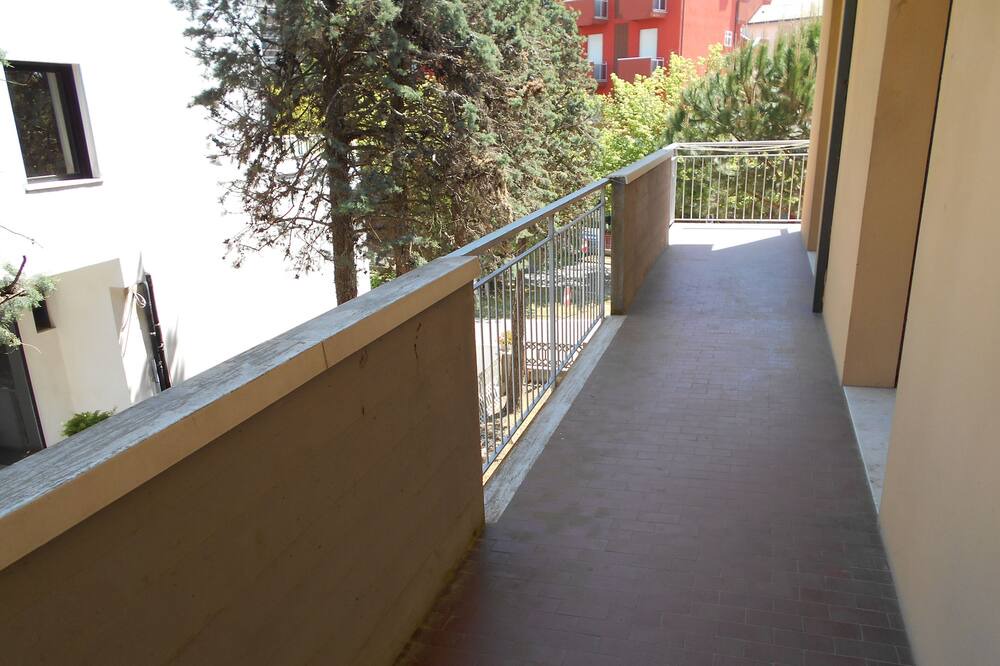 Photo of Patio Balcony in Valverde