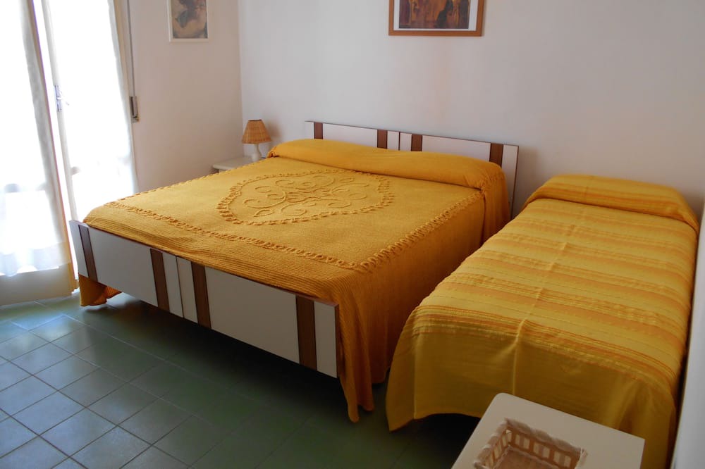 Photo of Bedroom in Valverde