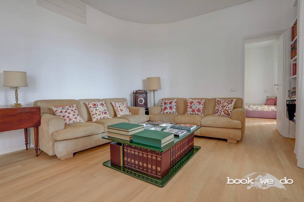 Photo of Livingroom in Parioli
