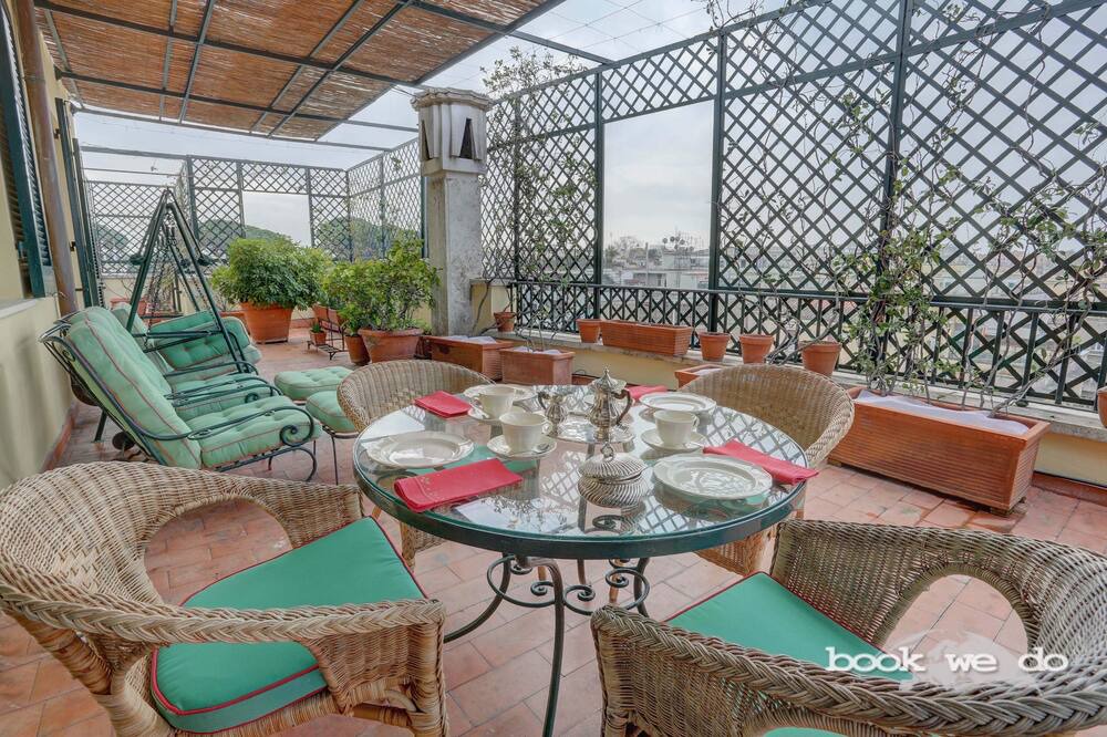 Photo of Patio Balcony in Parioli