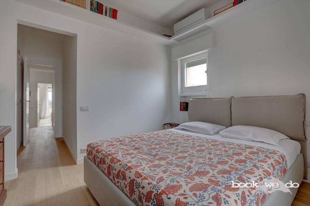 Photo of Bedroom in Parioli