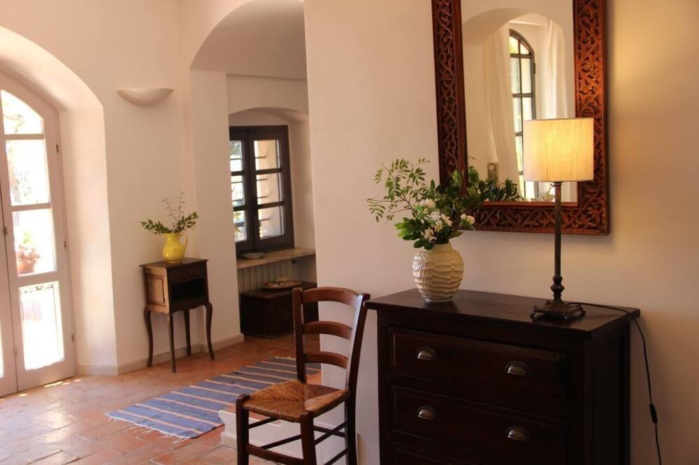 Photo of Others in Castellina Marittima
