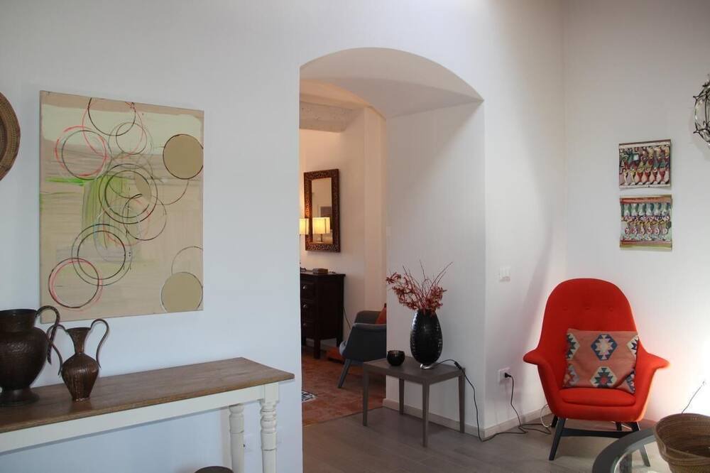 Photo of Others in Castellina Marittima