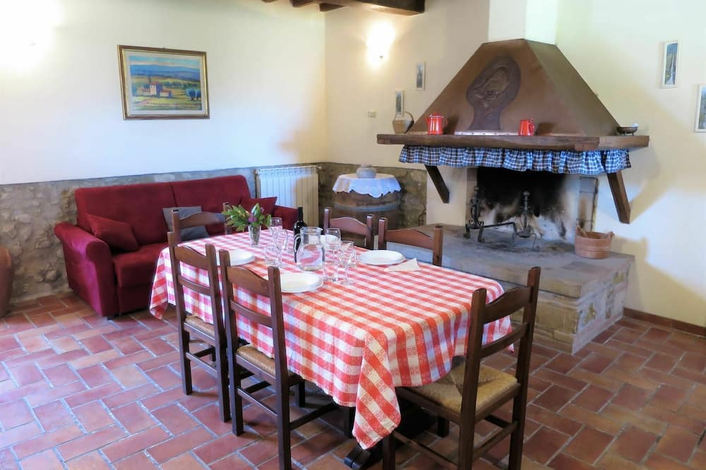 Photo of Bedroom in Montecatini Val di Cecina
