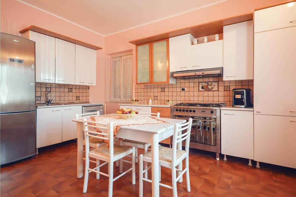 Photo of Kitchen in Canale Monterano