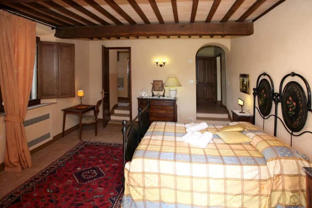 Photo of Bedroom in Pienza