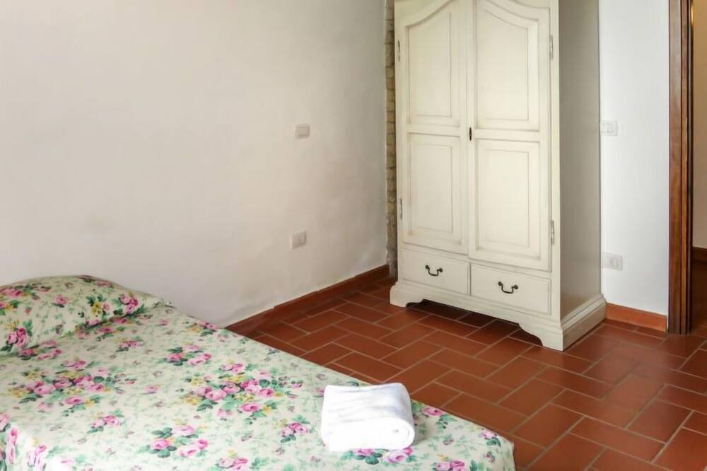 Photo of Bedroom in Pomarance