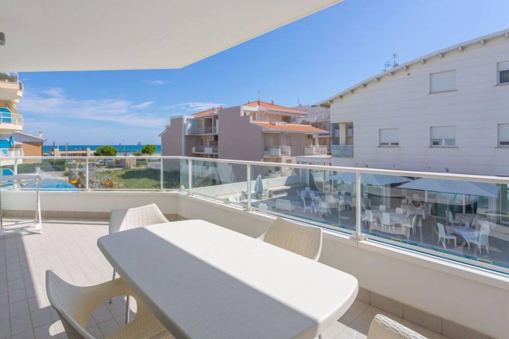 Photo of Patio Balcony in Roseto degli Abruzzi