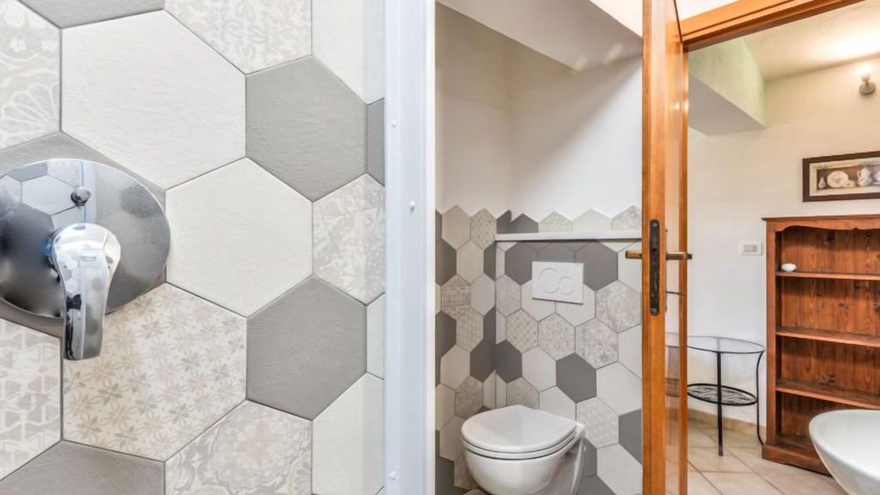 Photo of Bathroom in Naregno