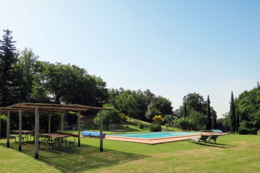 Photo of Outdoor in Montieri
