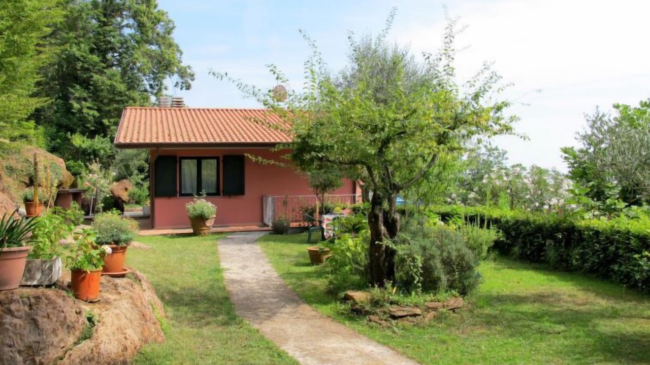 Photo of Outdoor in Massa