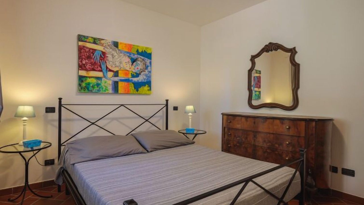Photo of Bedroom in Massa