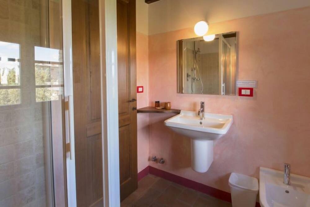 Photo of Bathroom in Castiglione della Valle