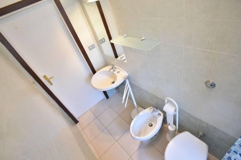 Photo of Bathroom in Silvi
