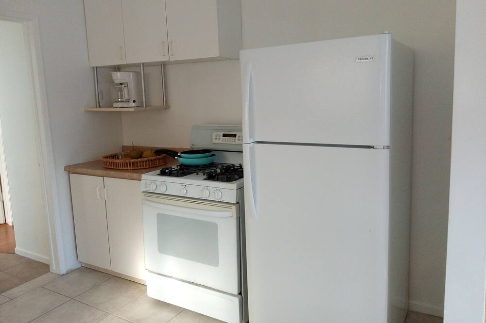 Photo of Kitchen in Lawndale