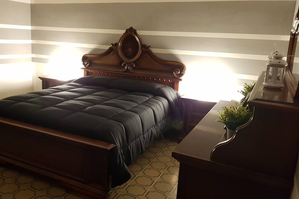 Photo of Bedroom in Torrenieri