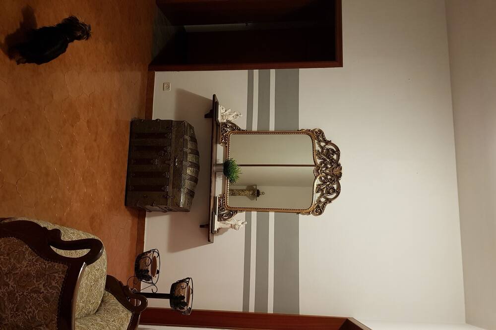 Photo of Bedroom in Torrenieri