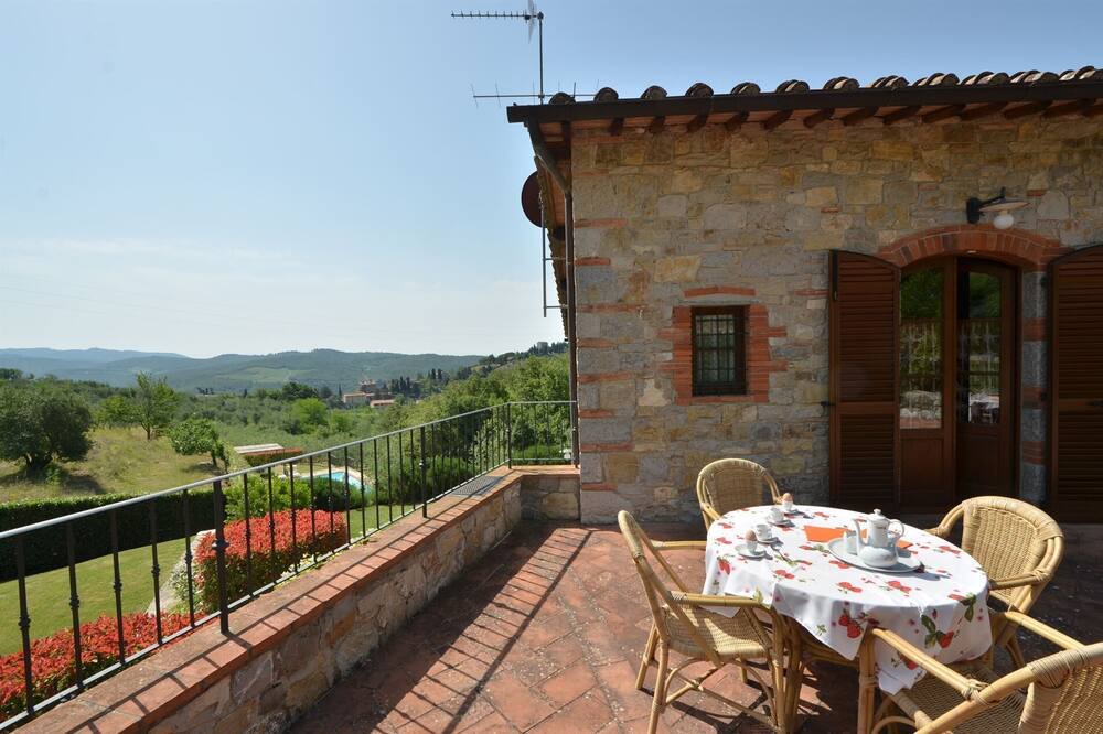 Photo of Patio Balcony in Gaiole in Chianti