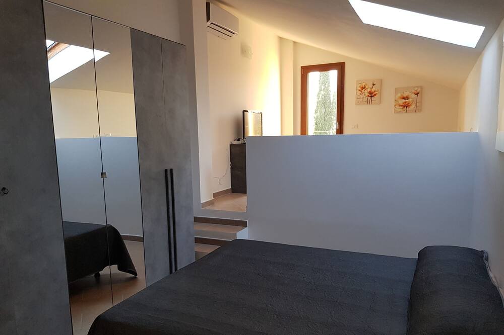 Photo of Bedroom in Guardistallo
