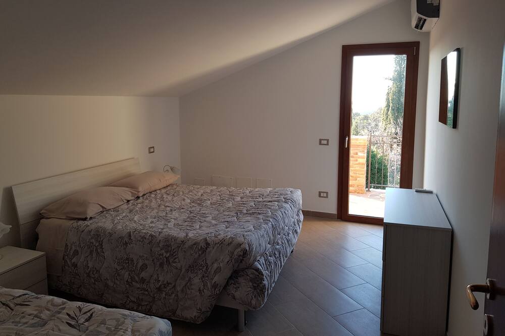 Photo of Bedroom in Guardistallo