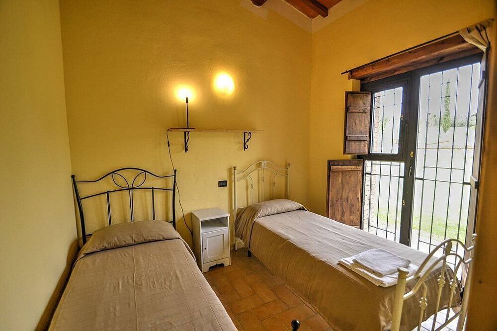 Photo of Bedroom in Tarano