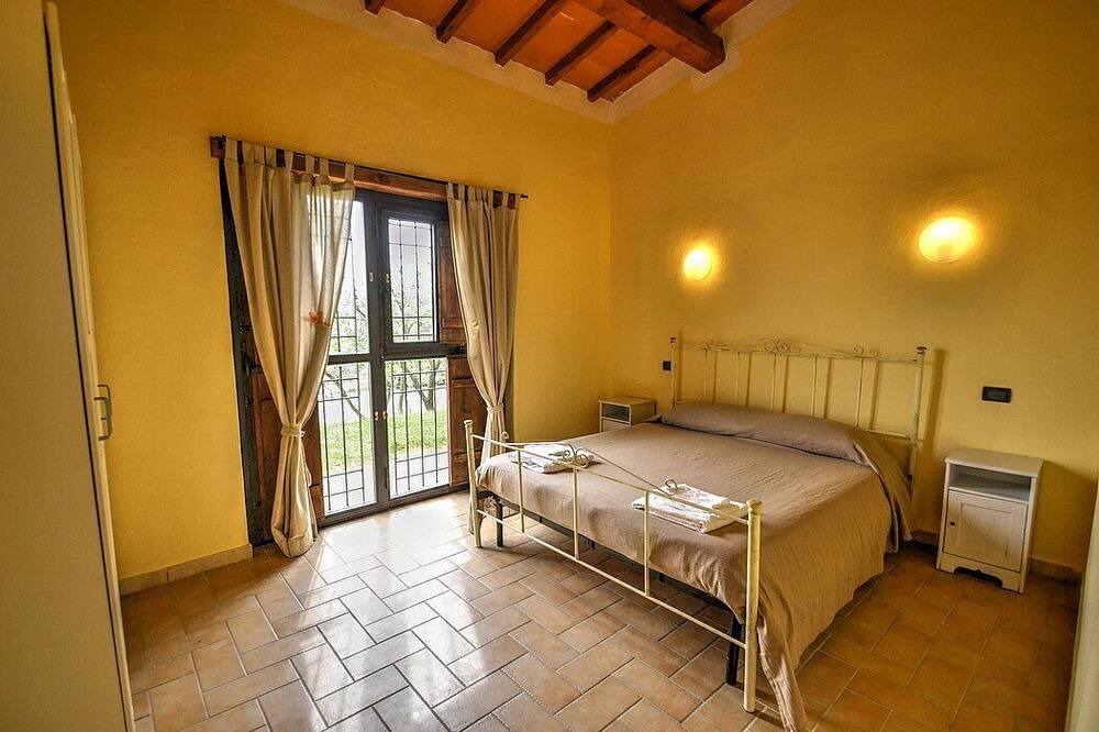 Photo of Bedroom in Tarano