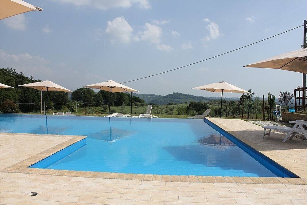 Photo of Outdoor in Tarano