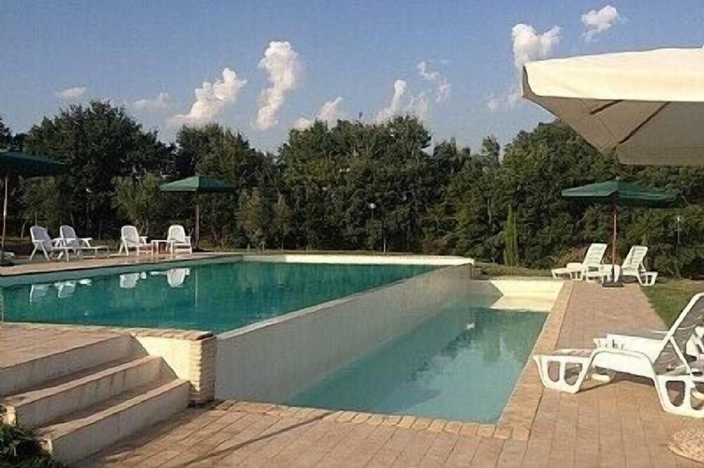 Photo of Outdoor in Tarano