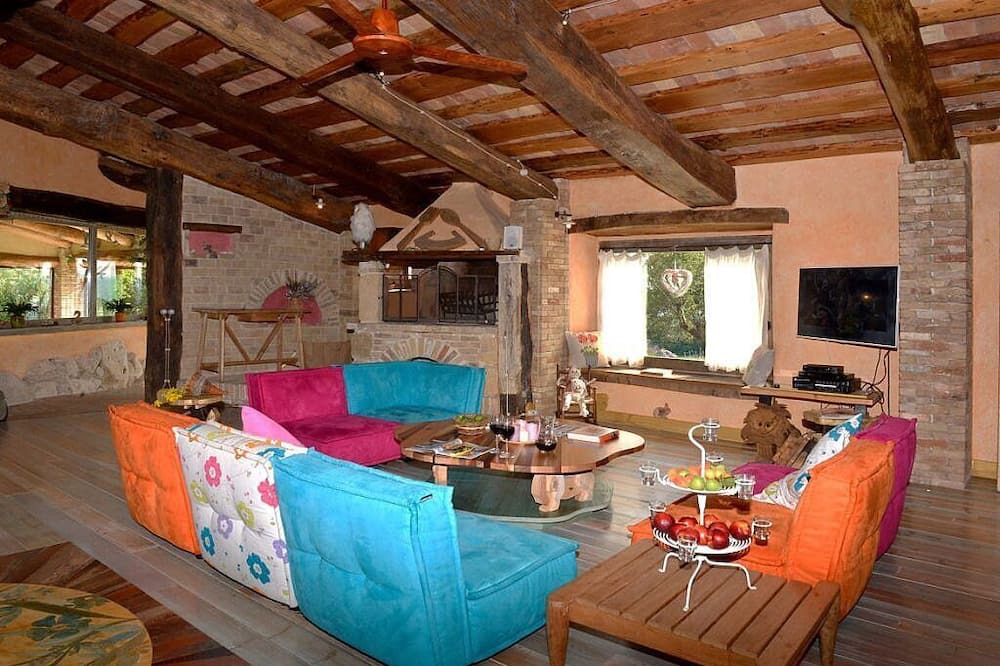 Photo of Livingroom in Guardea