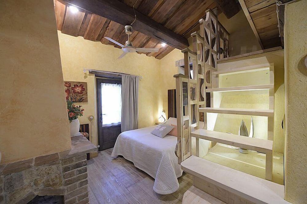 Photo of Bedroom in Guardea