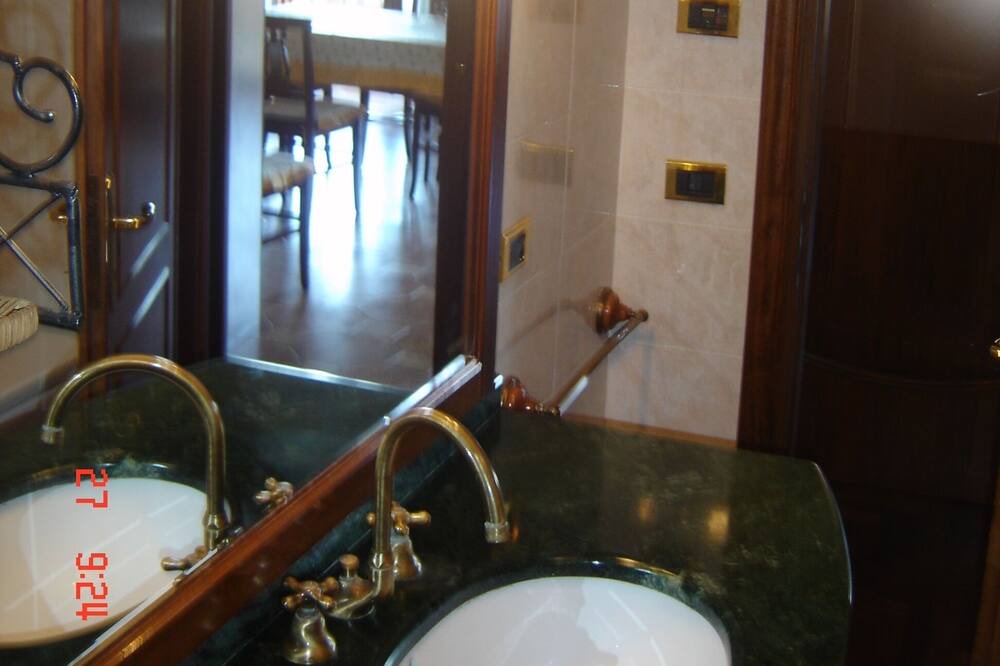 Photo of Bathroom in Passo Corese