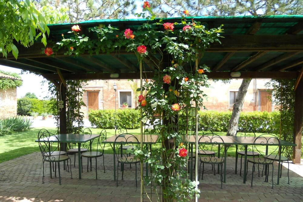 Photo of Outdoor in Valiano