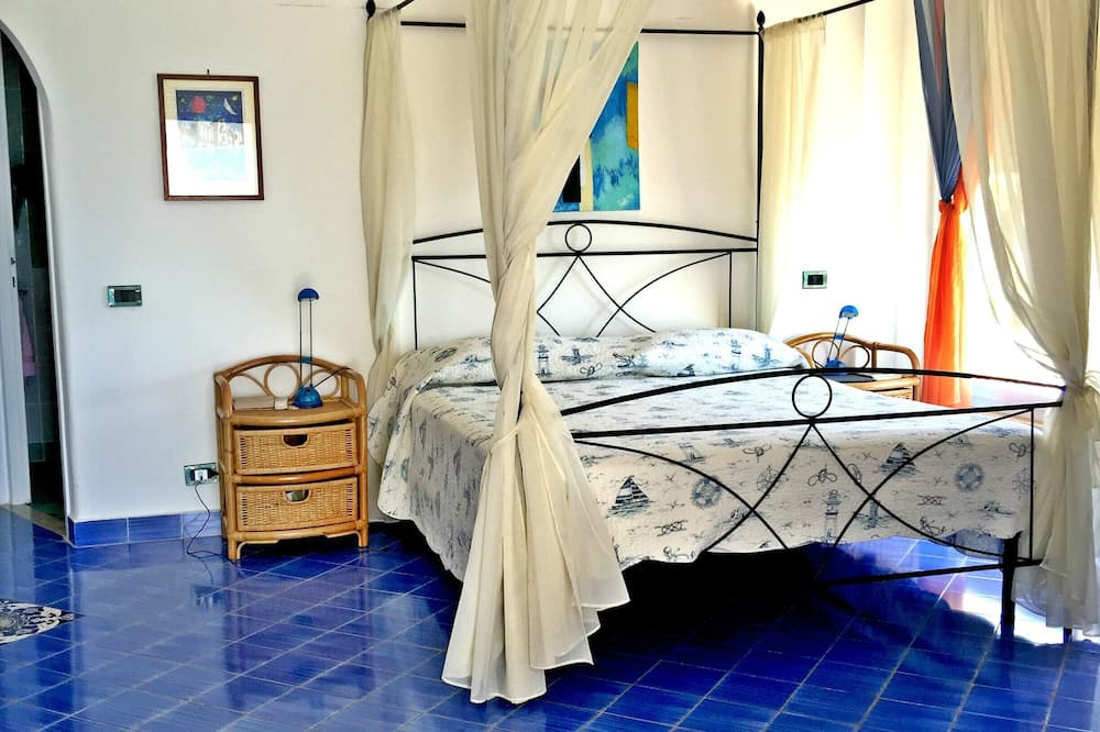 Photo of Bedroom in Lungomare di Sabaudia