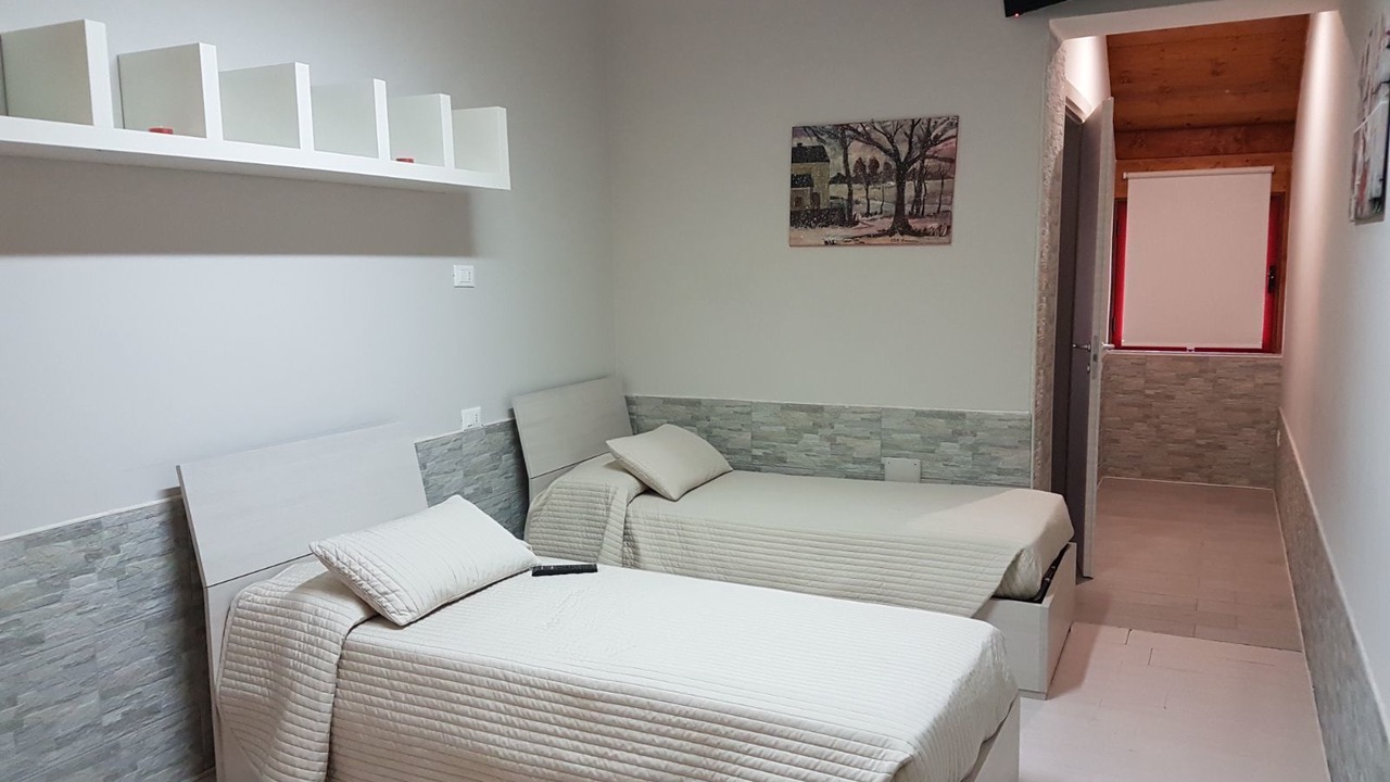 Photo of Bedroom in Collelongo