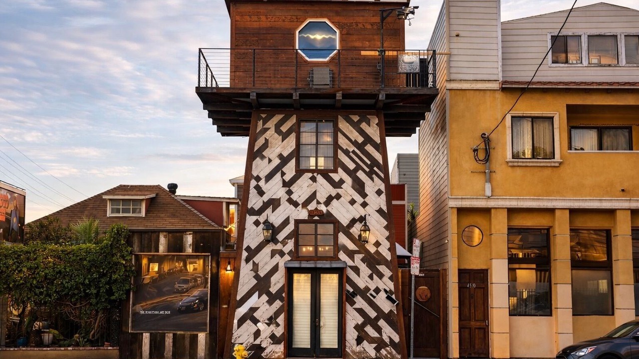 Photo of Outdoor in East Hollywood