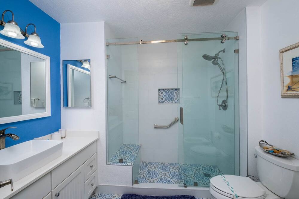 Photo of Bathroom in Key Largo