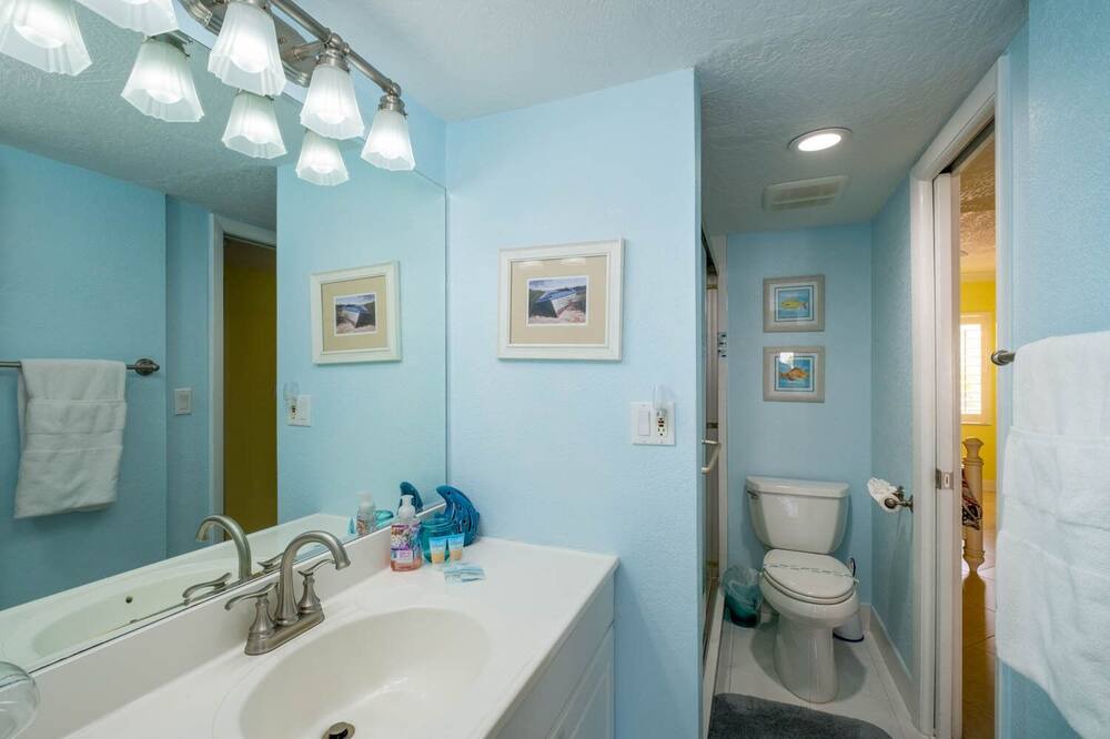 Photo of Bathroom in Key Largo
