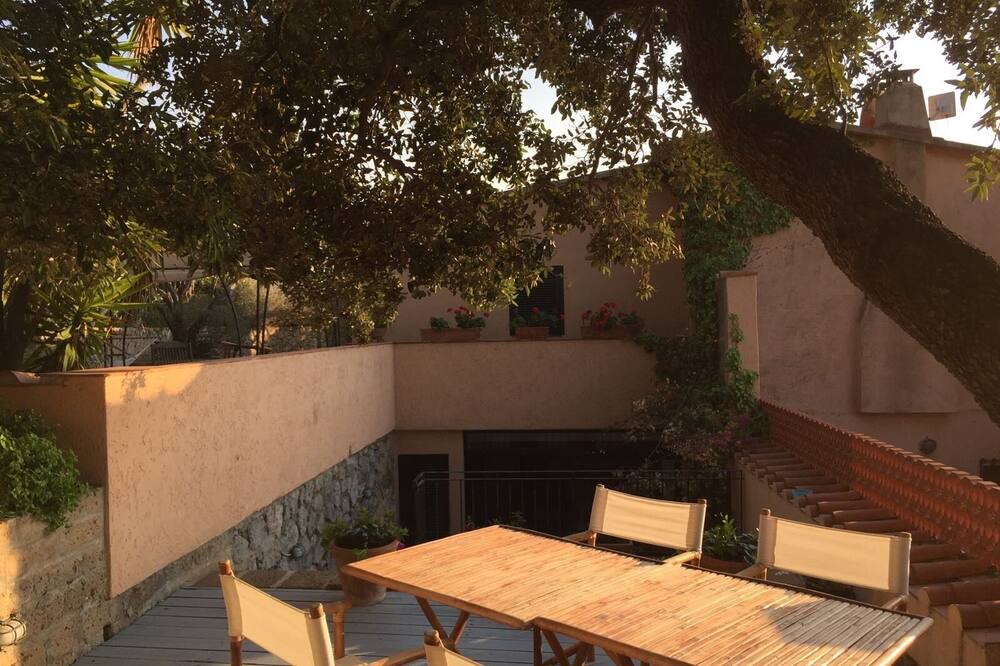 Photo of Patio Balcony in Cala Piccola