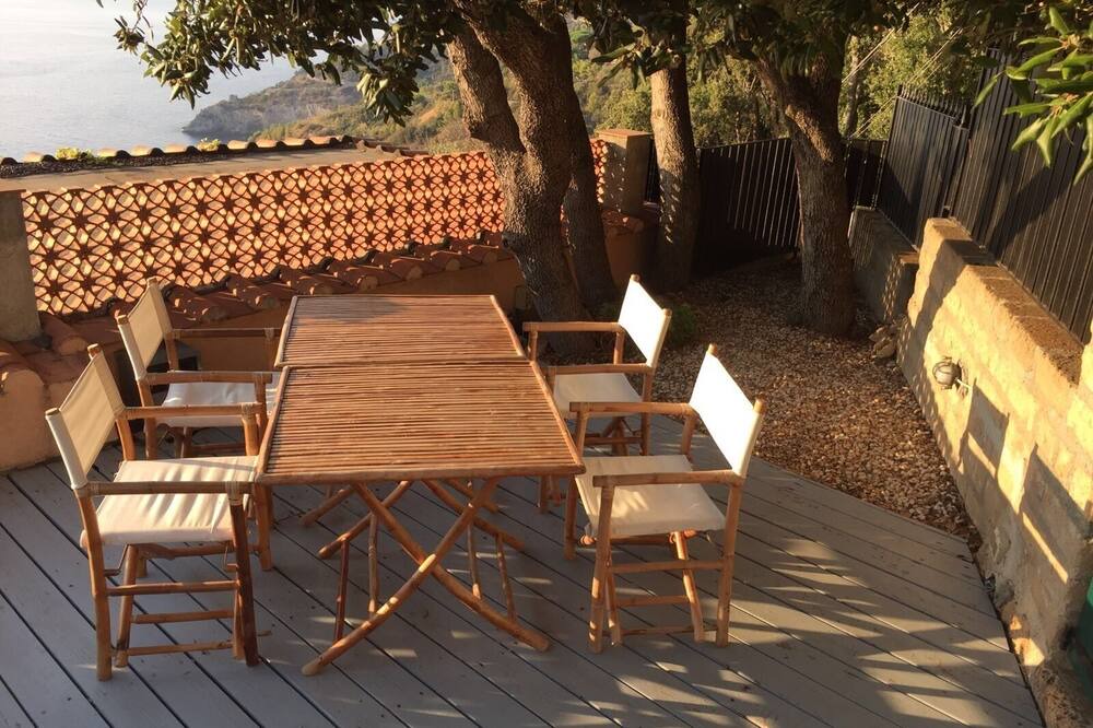 Photo of Patio Balcony in Cala Piccola