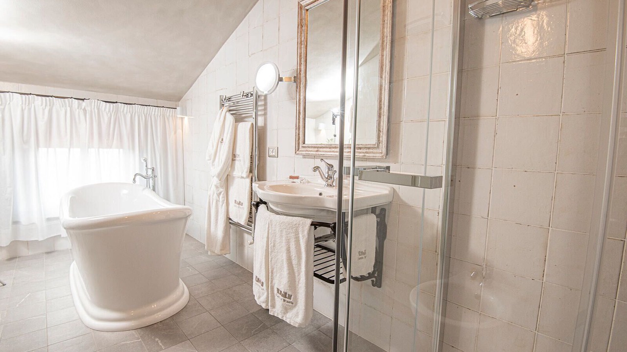Photo of Bathroom in Campiglia Marittima